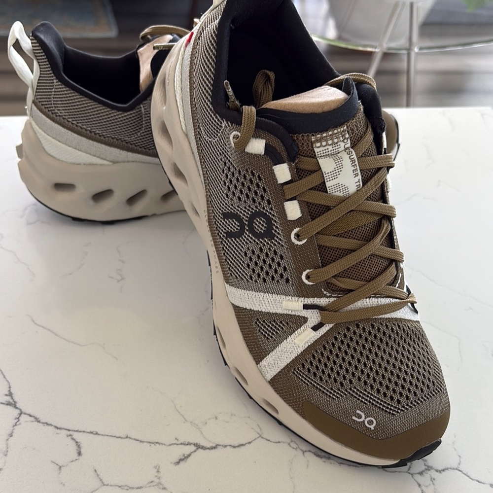 On Running | W’s 7.5 | SurferTrail Ventilated Mesh Sneaker